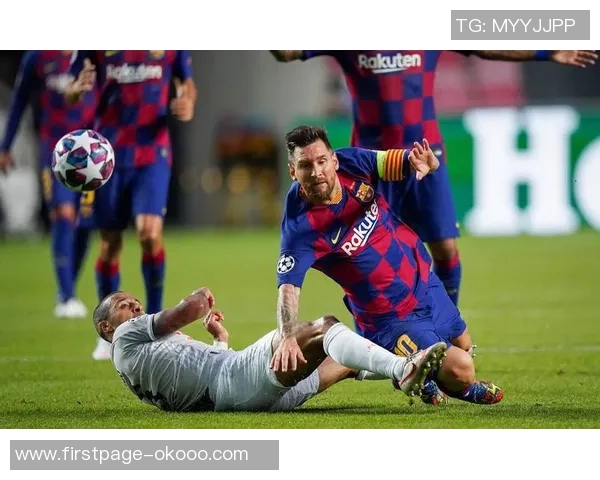 拜仁与巴萨激战正酣文字直播全程回顾与精彩瞬间分析